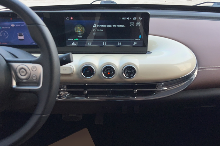 五菱汽车 五菱缤果 2023款 203km 舒享款局部细节16