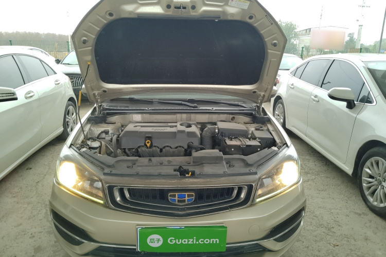 吉利汽车 帝豪 2018款 1.5L CVT向上互联版机舱底盘24