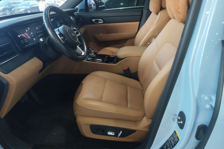 理想汽车 理想ONE 2021款 增程6座版局部细节19