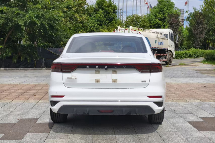 吉利汽车 帝豪 2022款 第4代 1.5L CVT尊贵型车身外观6004