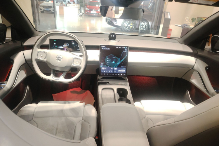 蔚来ET5T 2024款 75kWh Touring中控内饰12