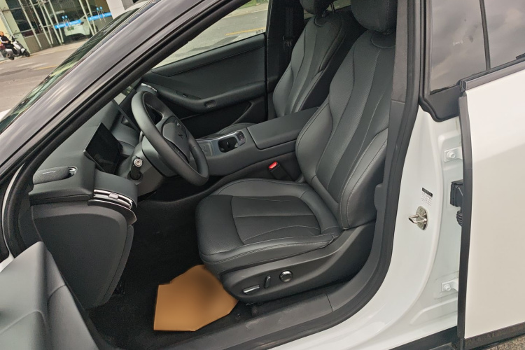 小鹏P7+ 2024款 长续航 Max局部细节19