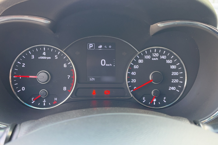 起亚K3 2017款  1.6L 自动15周年特别版GLS局部细节14