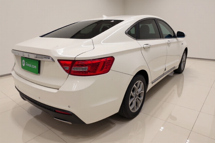 吉利汽车 博瑞 2015款 1.8T 豪华型车身外观7