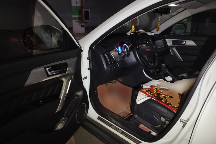 哈弗H2 2014款 1.5T 手动两驱精英版中控内饰20