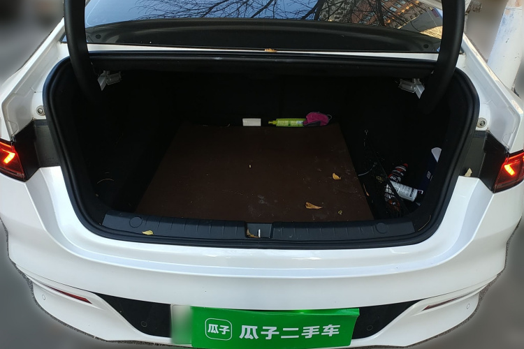 比亚迪 秦PLUS 2023款 冠军版 DM-i 55KM超越型局部细节23