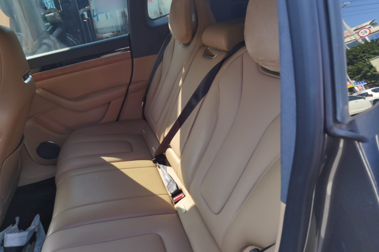 鸿蒙智行 智界R7 2024款 纯电 802km Max中控内饰7004