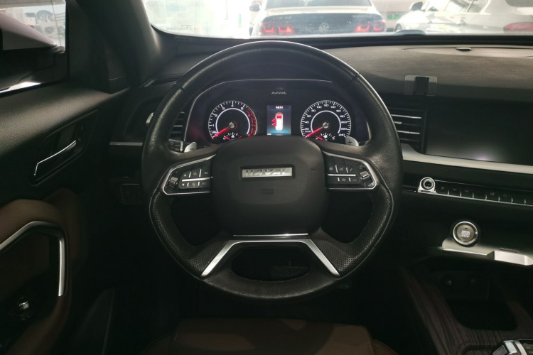 哈弗H6 2017款 红标 2.0T 自动两驱智尚型中控内饰13