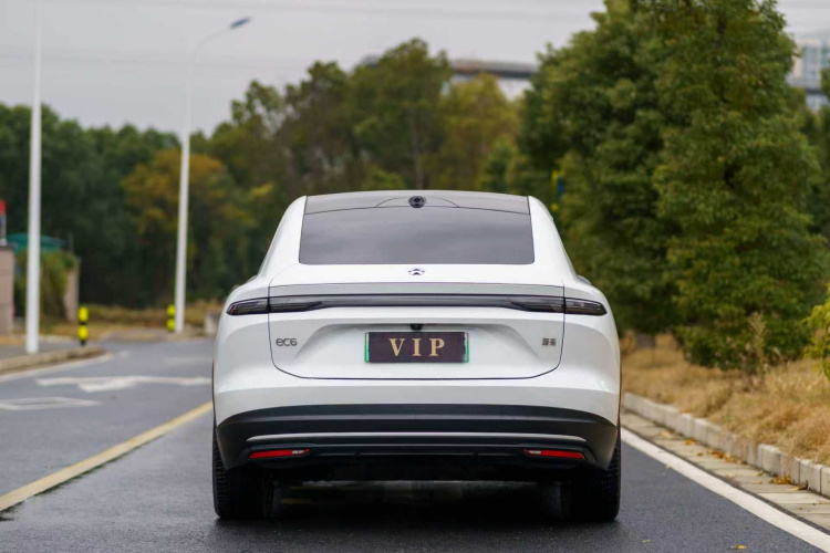 蔚来EC6 2024款 75kWh车身外观6007