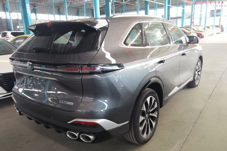 长安CS75 PLUS 2025款 第四代 UItra 2.0T 新蓝鲸 智慧劲擎型车身外观6005