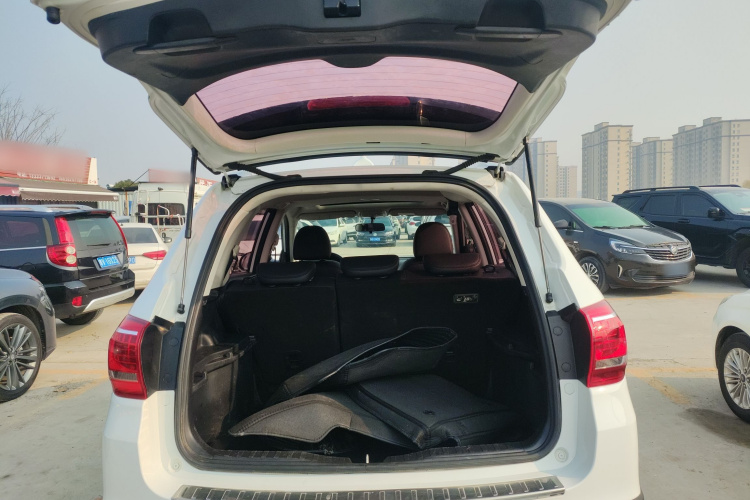 哈弗H6 2018款 红标 运动版 1.5T 手动两驱精英型局部细节23