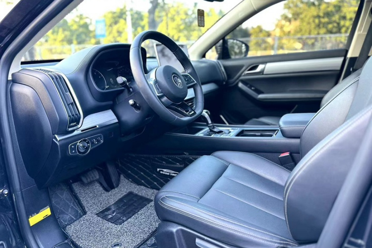 比亚迪 唐 2019款 2.0T 自动智联尊驭型 5座 国VI中控内饰7002