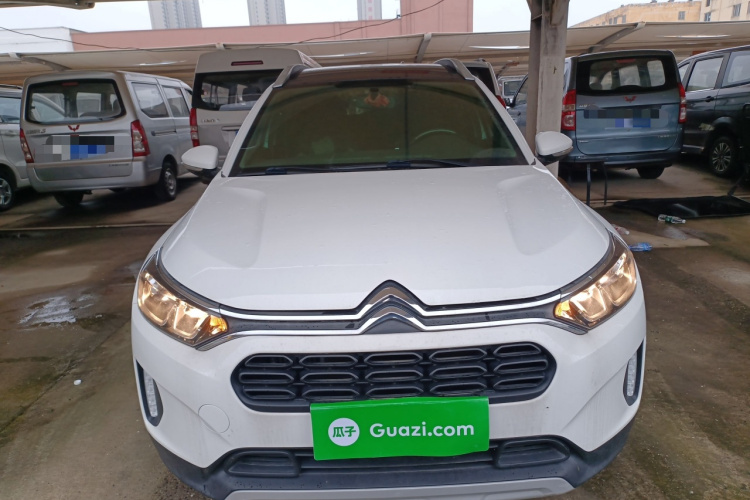 雪铁龙C3-XR 2019款 230THP DCT越领版车身外观2