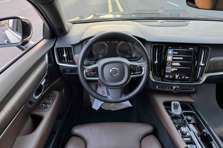 沃尔沃S90 2021款 B5 智远豪华版中控内饰7003
