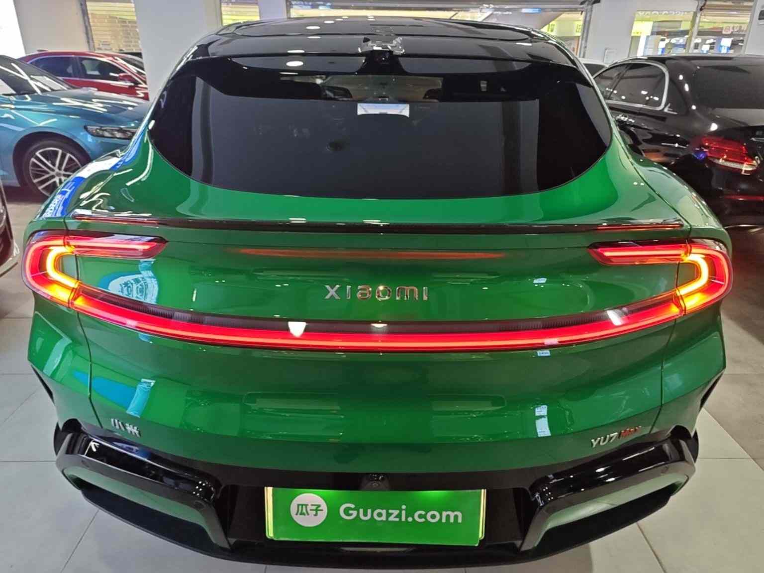 小米汽车 小米YU7 2025款 超长续航高性能四驱Max版(3)