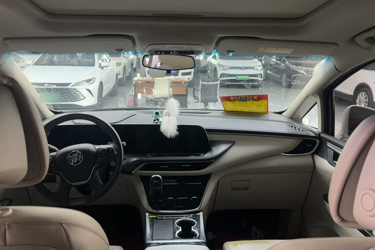 别克GL8 2022款 ES陆尊 653T 舒适型中控内饰7004