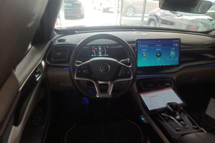 比亚迪 秦PLUS 2021款 DM-i 120KM 旗舰型中控内饰13