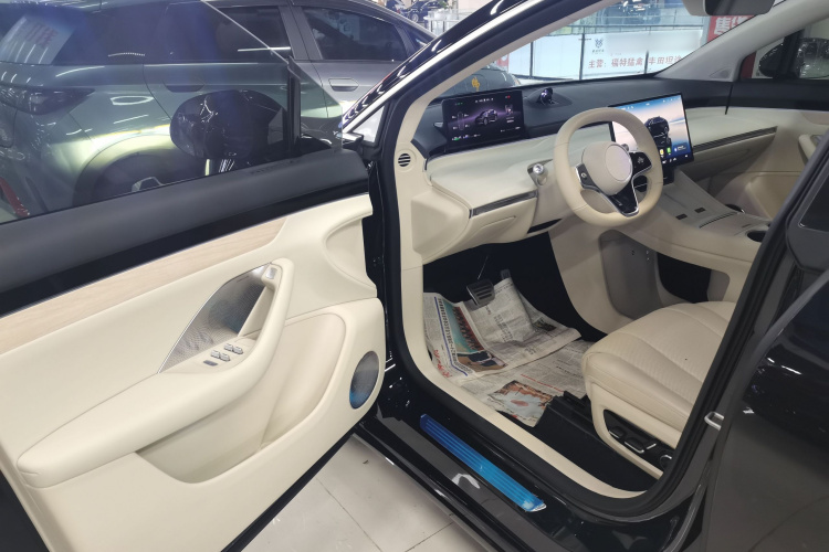 鸿蒙智行 智界R7 2025款 增程 251km Max中控内饰7003