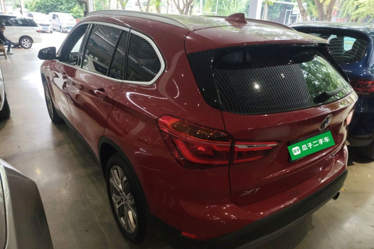 宝马X1 2019款 sDrive20Li 领先型车身外观4