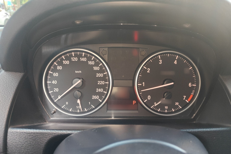 宝马X1 2014款 sDrive18i 领先型局部细节14