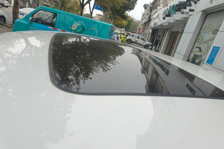 别克 英朗 2021款 改款 典范 1.5L 自动精英型局部细节57