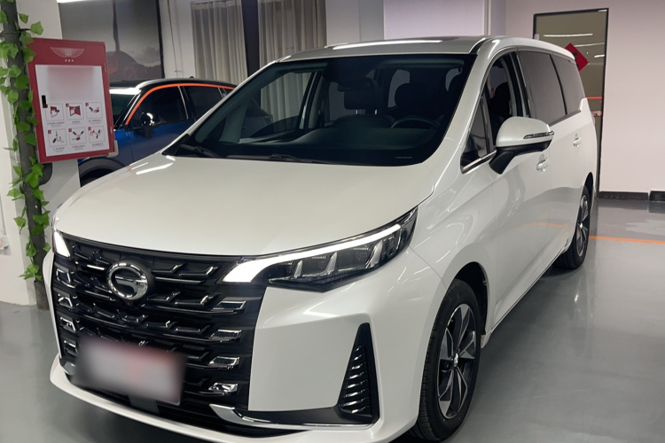 广汽传祺 传祺M6 2023款 PRO 270T DCT尊享版车身外观1