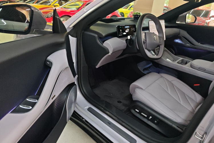 蔚来ET5T 2025款 75kWh Touring中控内饰20