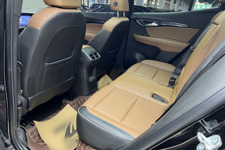 别克 2020款 昂科威S 652T 两驱限量S运动版中控内饰7008