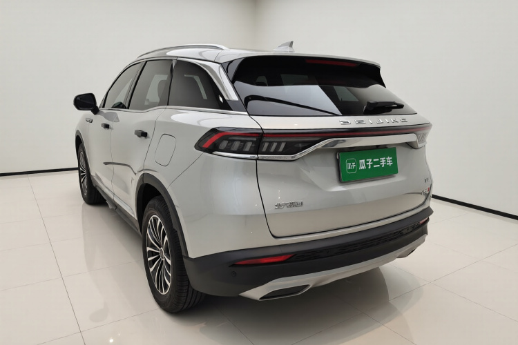 北京汽车 北京X7 2020款 1.5TD DCT致尚版车身外观5