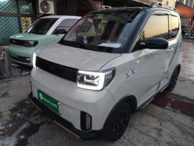 五菱汽车 宏光MINIEV 2022款 GAMEBOY 200km 玩乐款 磷酸铁锂