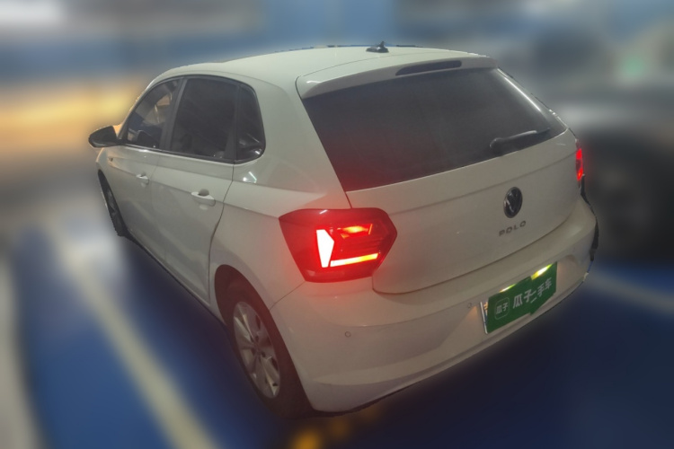 大众 Polo 2021款 Plus 1.5L 自动炫彩科技版车身外观5