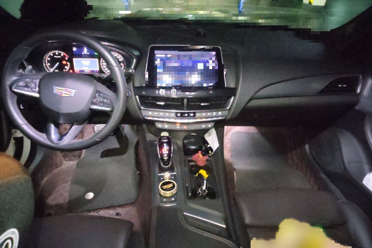 凯迪拉克CT5 2021款 28T 领先运动型中控内饰7002
