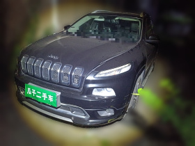 Jeep 自由光 2017款 2.4L 卓越版