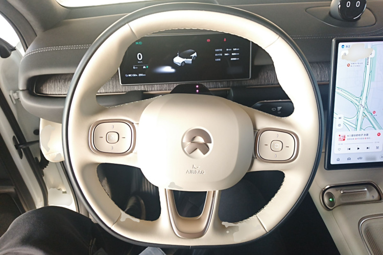 蔚来ES6 2024款 75kWh中控内饰13