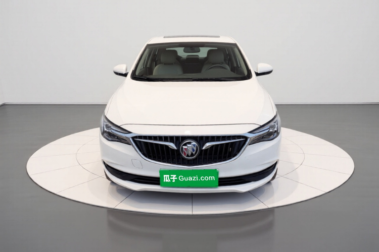 别克 英朗 2021款 改款 典范 1.5L 自动精英型车身外观2