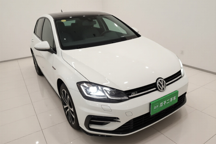 大众 高尔夫 2018款 280TSI 自动R-Line型车身外观3