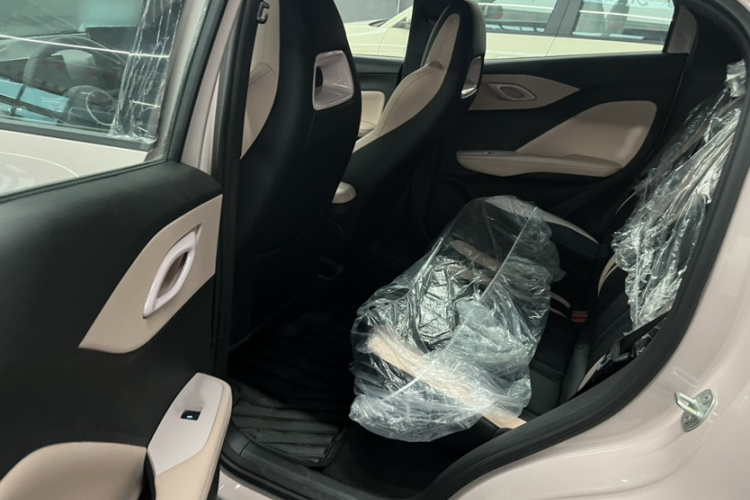 比亚迪 海鸥 2025款 智驾版 305km 自由版中控内饰7003