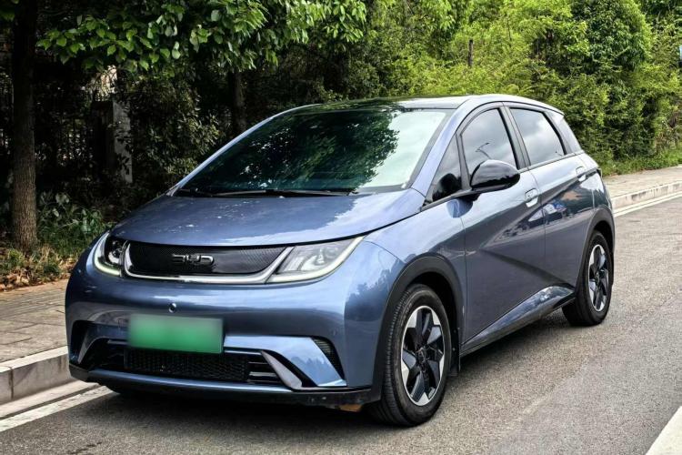 比亚迪 海豚 2024款 荣耀版 420km 时尚版车身外观1