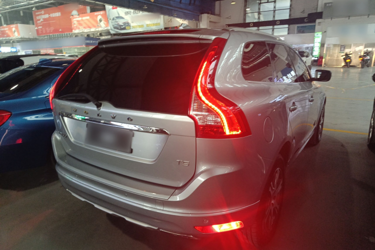 沃尔沃XC60(进口) 2014款 改款 T5 智雅版车身外观7