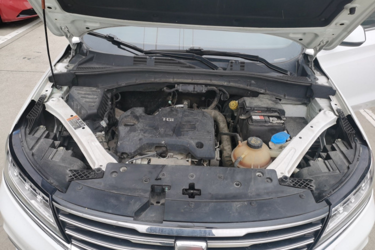 荣威RX5 2019款 20T 两驱自动4G互联铂金版局部细节24