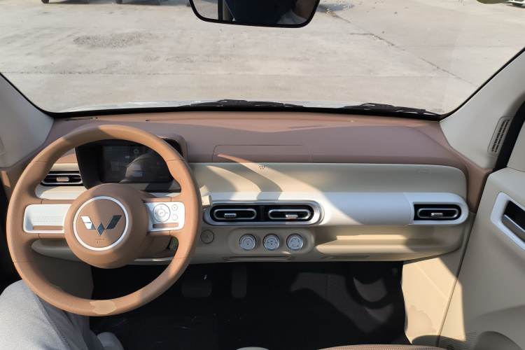 五菱汽车 宏光MINIEV 2024款 第三代 215km 青春版中控内饰7002