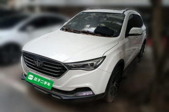 奔腾X40 2017款 1.6L 自动豪华型