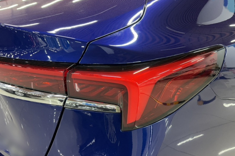 别克 君越 2023款 艾维亚版车身外观6003