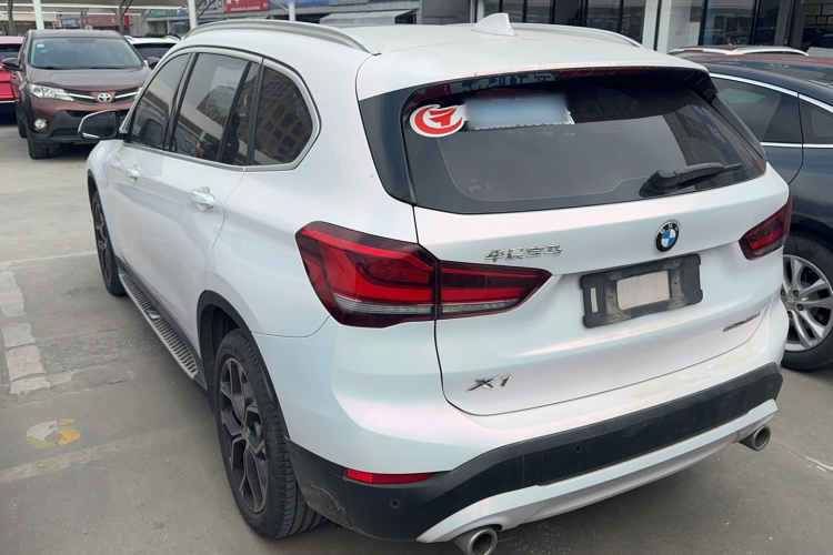 宝马X1 2020款 sDrive25Li 领先型车身外观6005