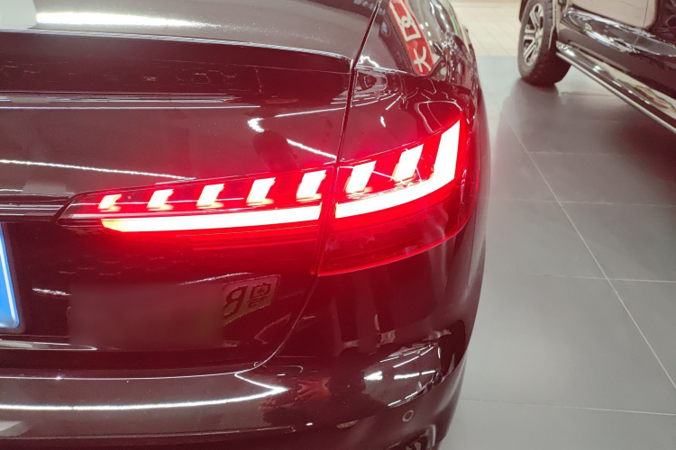 奥迪S4 2024款 S4 3.0TFSI车身外观6006