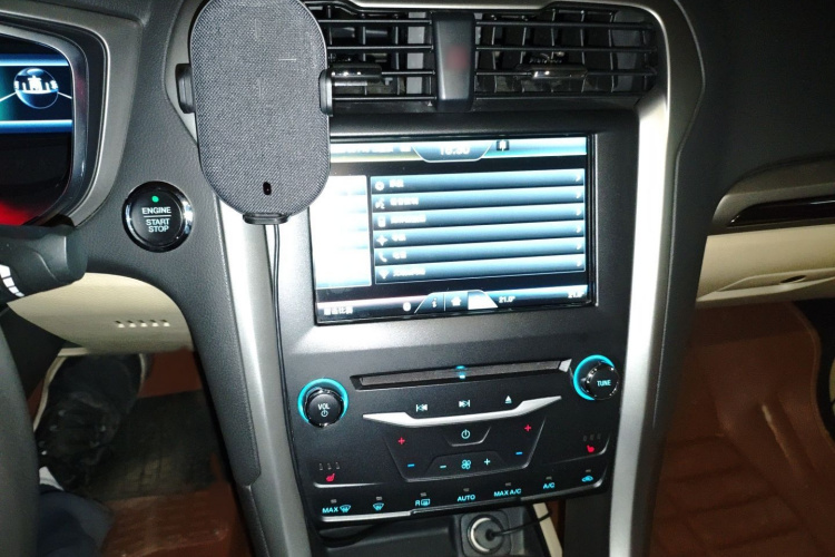 福特 蒙迪欧 2013款 2.0L GTDi200豪华型局部细节16