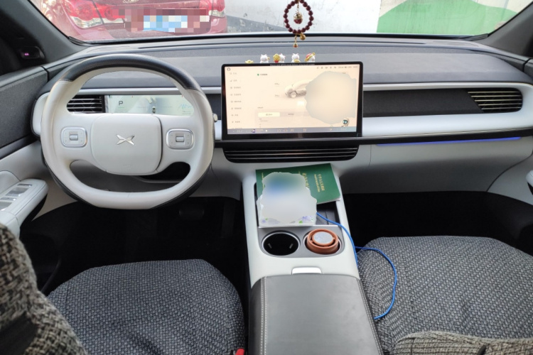 小鹏G6 2024款 580 长续航 Plus中控内饰12