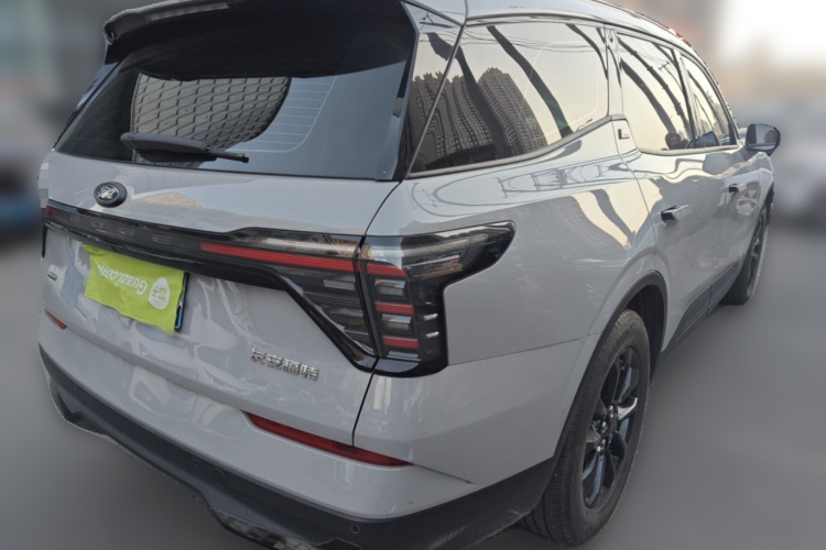 福特 2023款 锐界L 2.0T EcoBoost E混动两驱七座风尚型车身外观6005