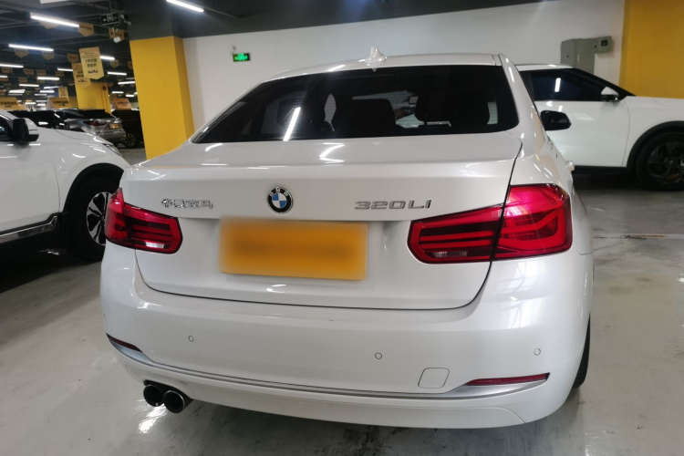 宝马3系 2019款 320Li 时尚型车身外观6