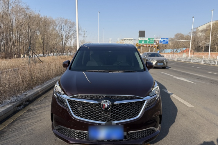 别克GL8 2022款 Avenir艾维亚 六座贤礼版车身外观6004